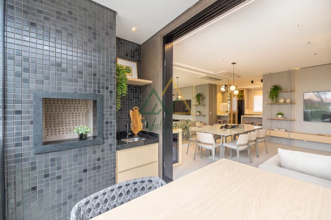 Imagem Apartamento Alto Padrão à venda Água Verde Curitiba PR