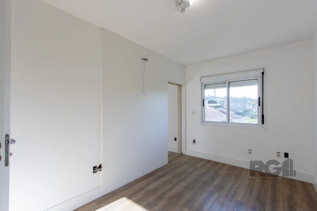 Imagem Apartamento para Venda - 102m², 3 dormitórios, sendo 2 suites, 2 vagas - Tristeza