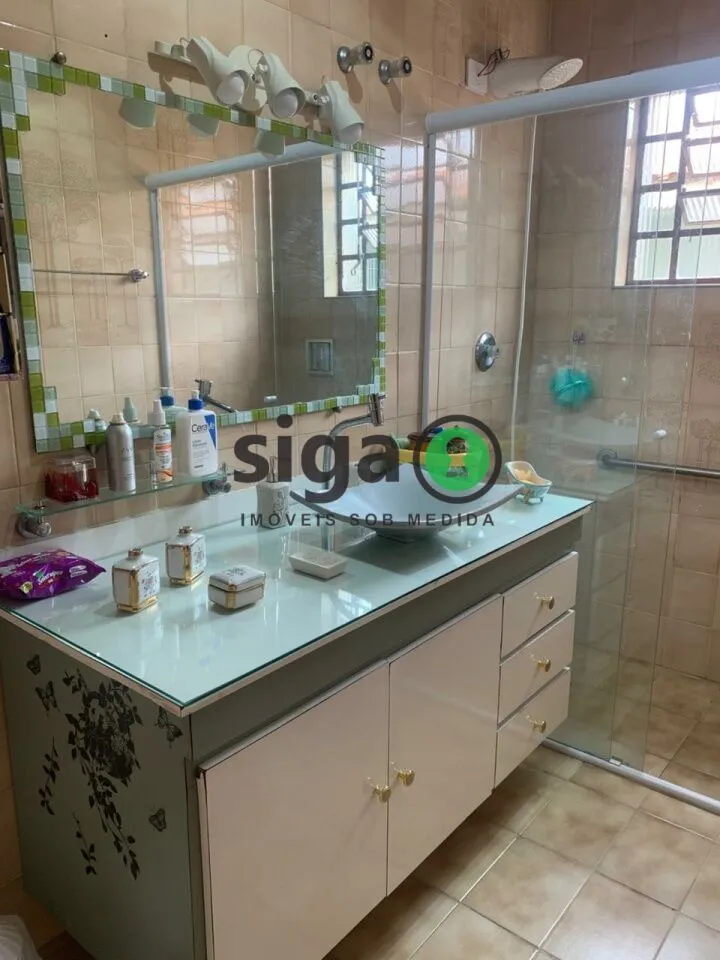 Imagem VENDE Casa Assobradada no Parque das Árvores (Região de Interlagos) 3 Dormitórios, Edícula e 4 Vagas
