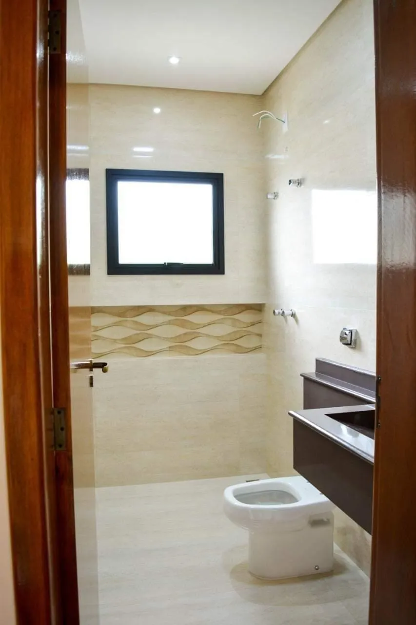 Imagem Casa à venda 4 Quartos, 1 Suite, 4 Vagas, 245M², Jardim Baronesa, Taubaté - SP | Condomínio Colinas do Belém
