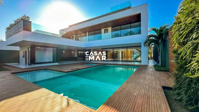 Imagem Casa de luxo em condomínio na Barra da Tijúca, Rio de Janeiro-RJ: 5 quartos, 5 suítes, 9 banheiros, 7 vagas, 1.200m².