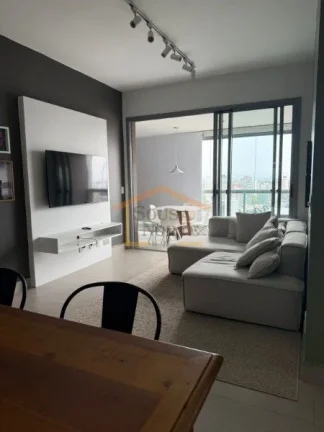 Imagem Apartamento totalmente mobiliado, com 78m². Possui 2 dormitórios, sendo 1 suite com varanda, sala ...