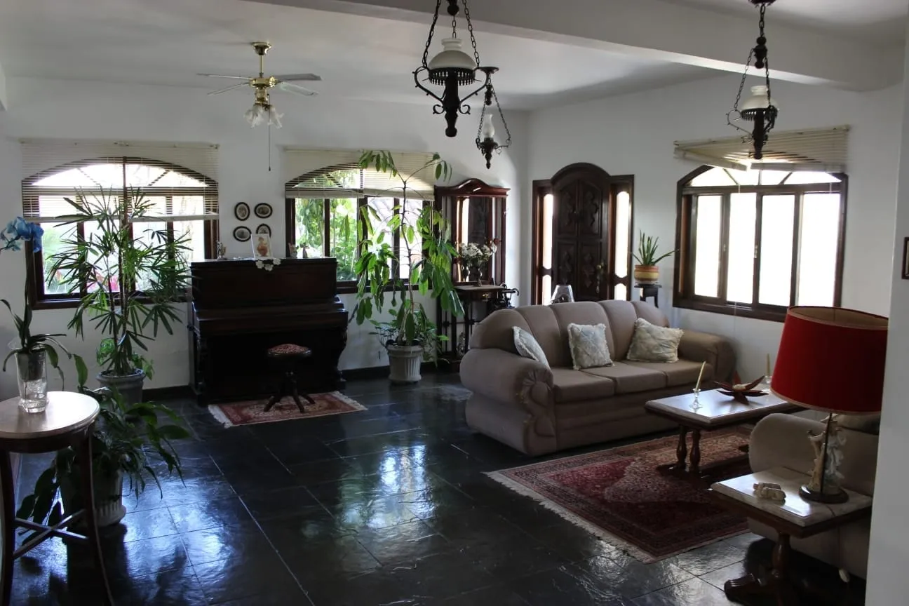 Imagem Casa à venda 4 Quartos, 1 Suite, 4 Vagas, 746.44M², Portal das Colinas, Guaratinguetá - SP