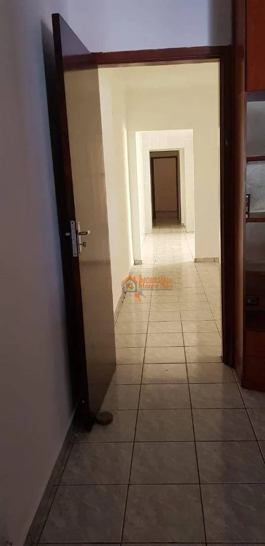 Imagem Casa com 4 dormitórios à venda, 157 m² por R$ 636.000,00 - Jardim Flor da Montanha - Guarulhos/SP