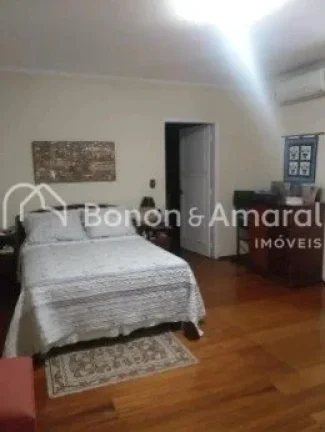 Imagem Casa a venda no Jardim Chapadão.
Ampla sala de estar, sala de jantar, sala de de Tv, escritório, l...