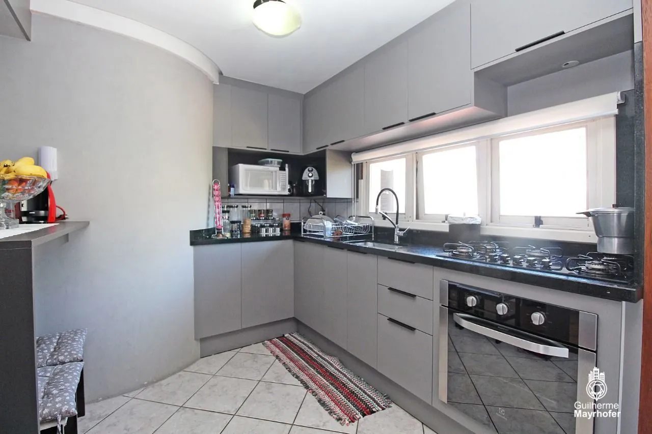 Imagem Cobertura para Venda - 217.04m², 3 dormitórios, 1 suites, 2 vagas - Tristeza