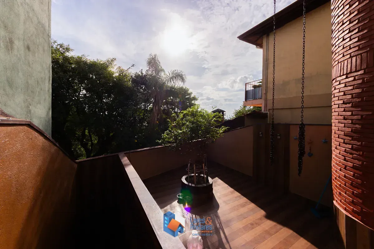 Imagem Sobrado para venda em Parque Panamericano com 4 quartos, 190m²