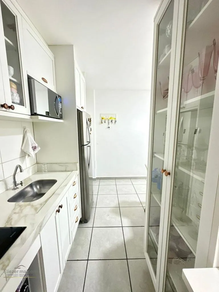 Imagem Apartamento com elevador a venda no bairro Vila Togni em Poços de Caldas