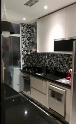 Imagem Apartamento com 3 Quartos à Venda, 68 m² em Jardim Tupanci - Barueri
