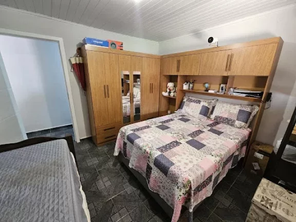 Imagem Para morar ou investir! Chácara com 2 dormitórios e pomar à venda, 1000 m por R$ 690.000 - Bosque dos Eucaliptos - Araçoiaba da Serra/SP