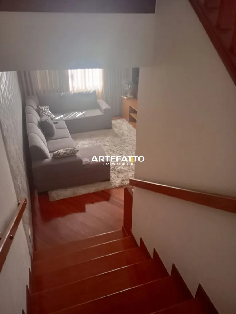 Imagem Sobrado à venda em Franca, Jardim Integração, com 3 quartos, 230m2