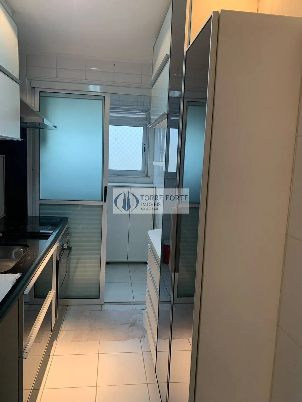 Imagem Oportunidade lindo apartamento com móveis embutidos , 1 quarto .