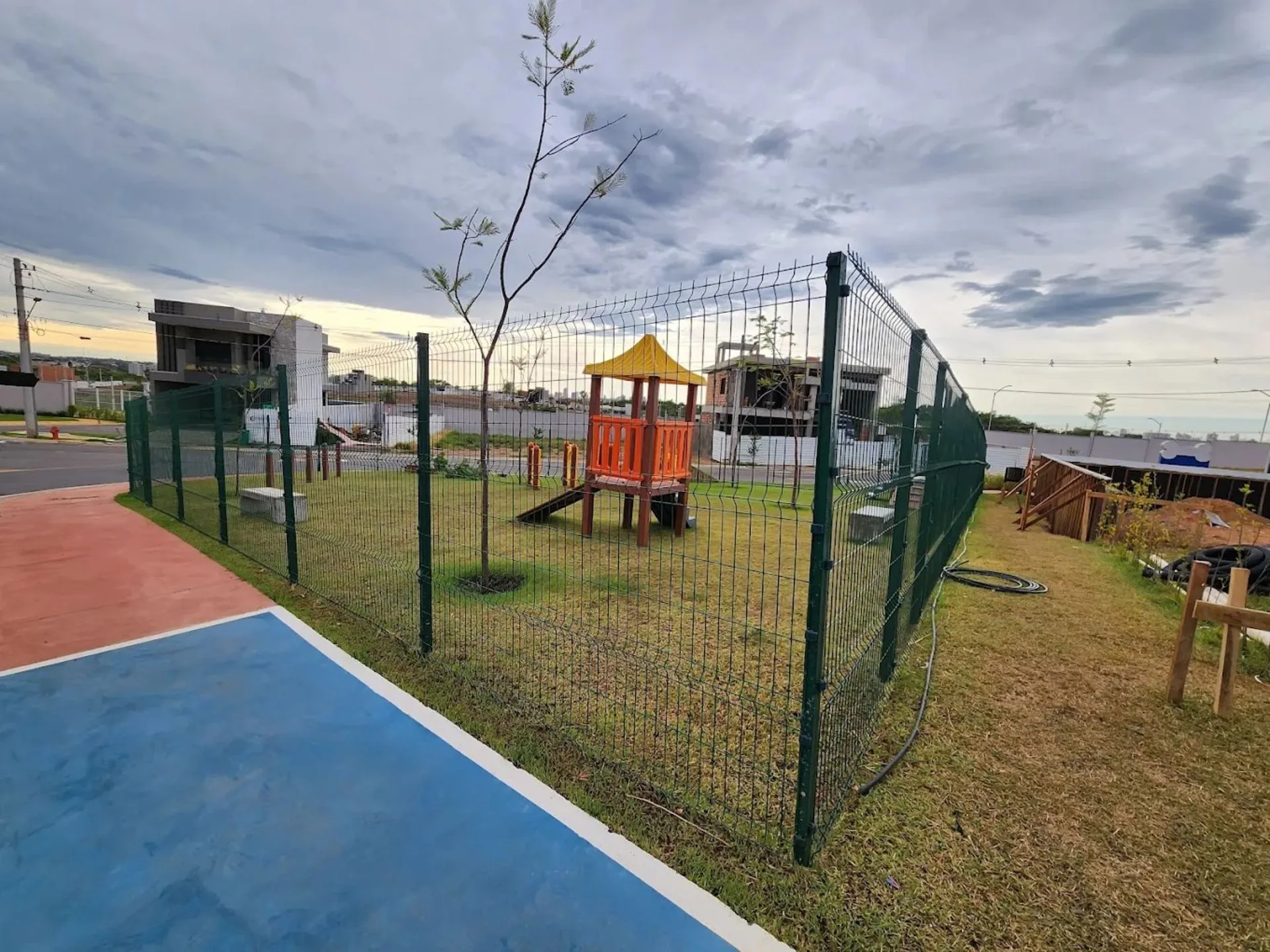 Imagem Terreno Condominio Florais Perola Bairro Ribeirão do Lipa