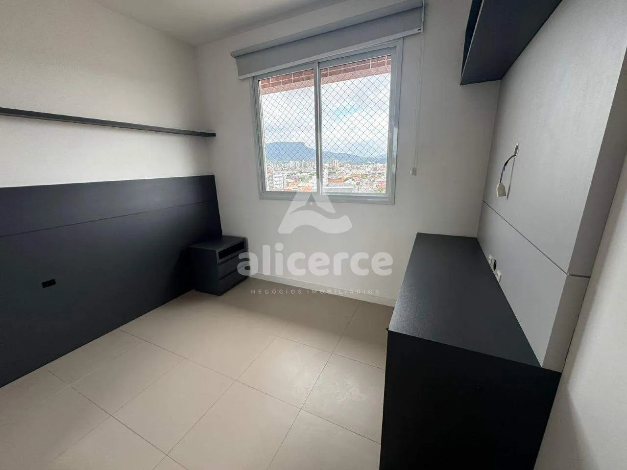 Imagem Apartamento Semi Mobiliado à Venda em Palhoça - ideal para quem busca conforto, modernidade e praticidade no dia a dia.