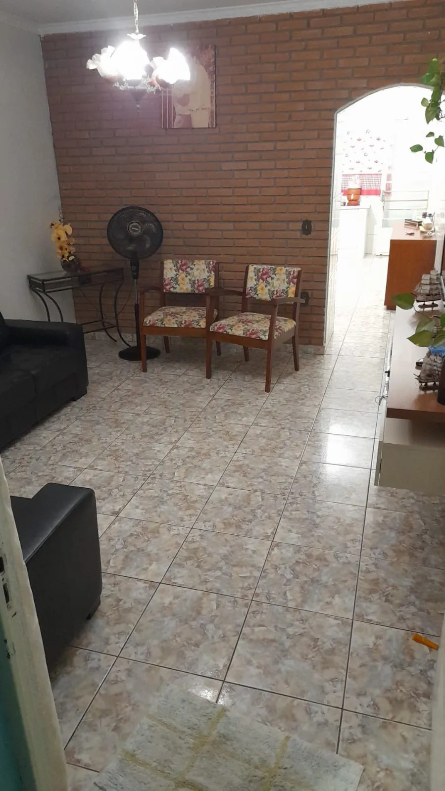 Imagem Casa à Venda no Bairro Mirante dos Ovinis, Votorantim - 2 Quartos e Quintal Amplo