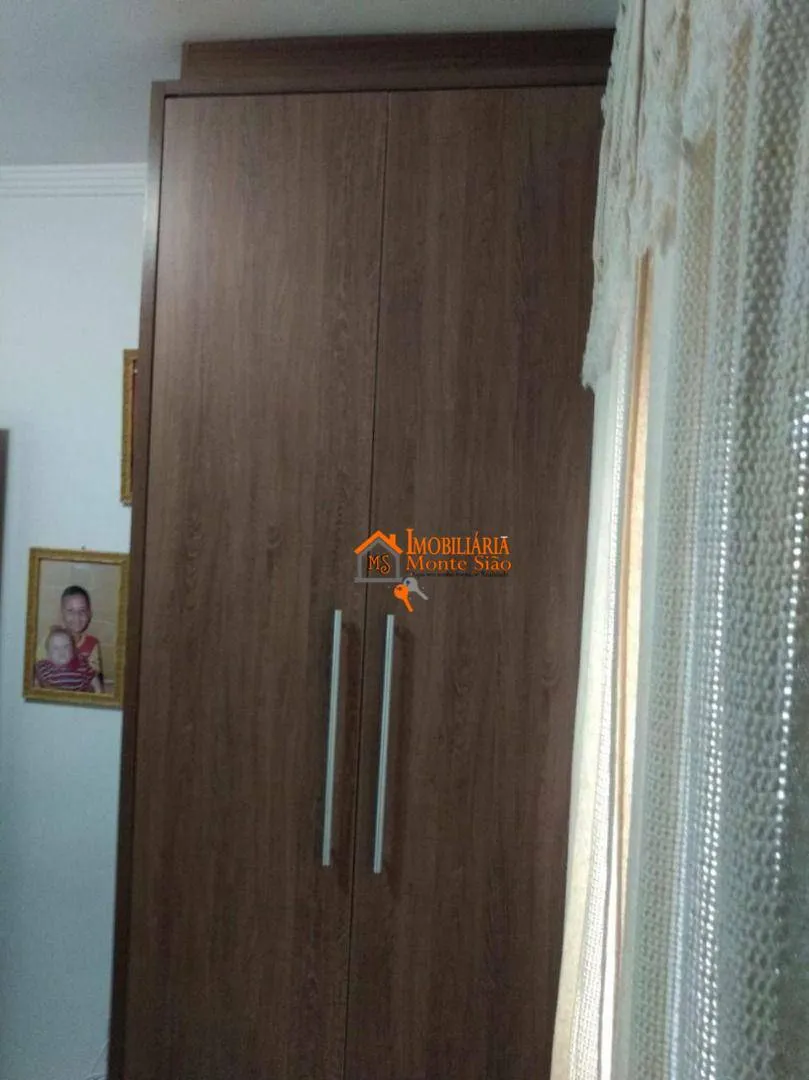Imagem Apartamento com 2 dormitórios à venda, 54 m² por R$ 239.000,00 - Cidade Soberana - Guarulhos/SP