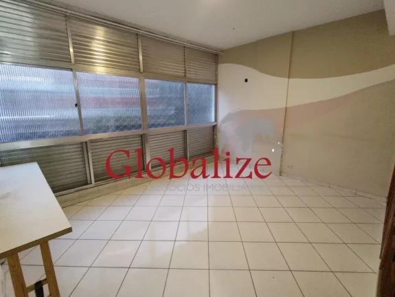 Imagem Linda Sala Living perto da praia com garagem demarcada no bairro do Boqueirão em Santos (SP) por R$.340.000,00 !