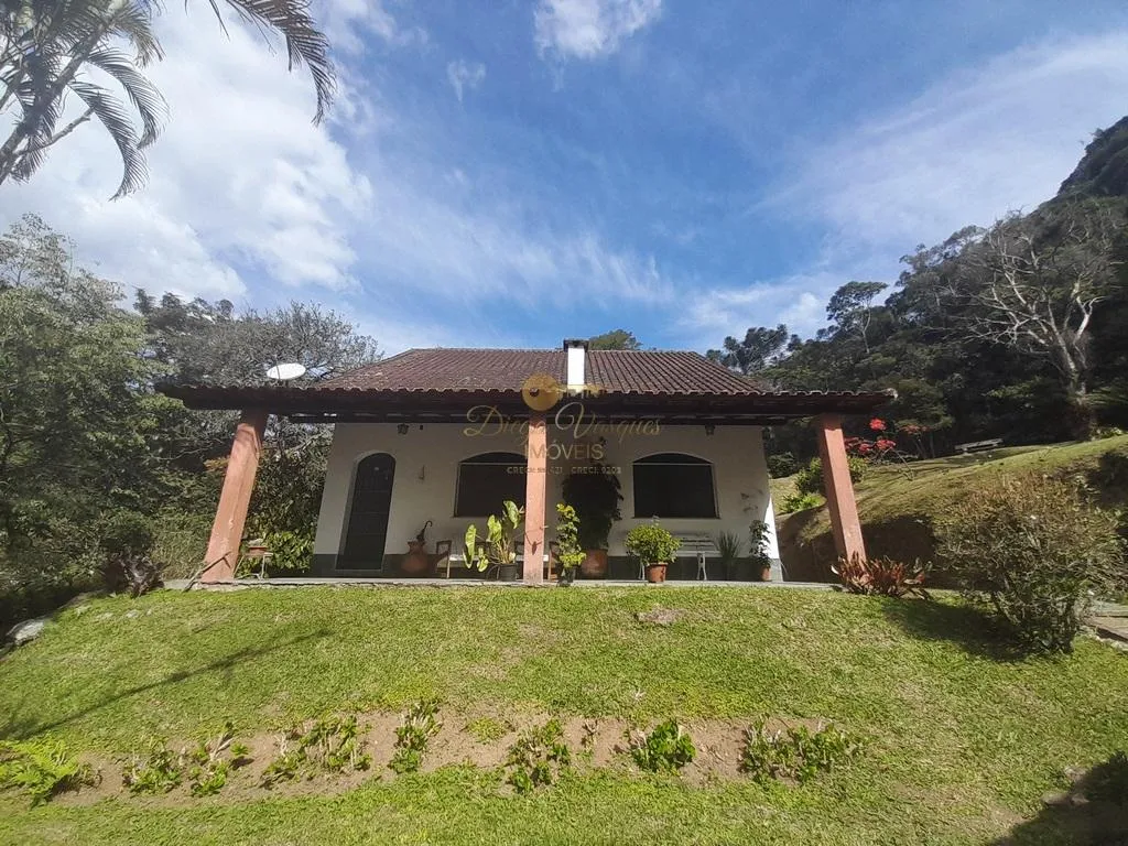 Imagem Casa para Venda em Teresópolis / RJ no bairro Vargem Grande