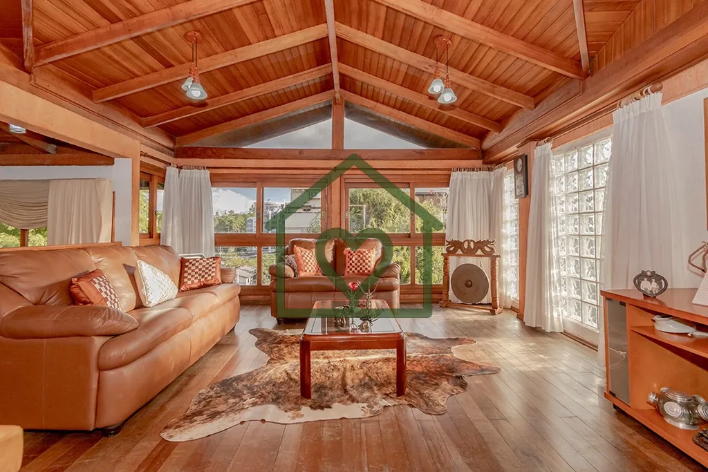 Imagem Descubra a sua nova residência de luxo nesta incrível casa à venda em Passo D'Areia, Porto Alegre...