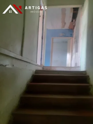 Imagem Casa Sobrado á venda na Mooca A.C 180 m² A,T. 296 m² para reforma ou demolição