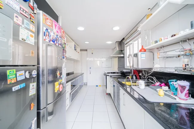 Imagem 3 Dormitórios e 3 suítes à venda no Brooklin de 170m²