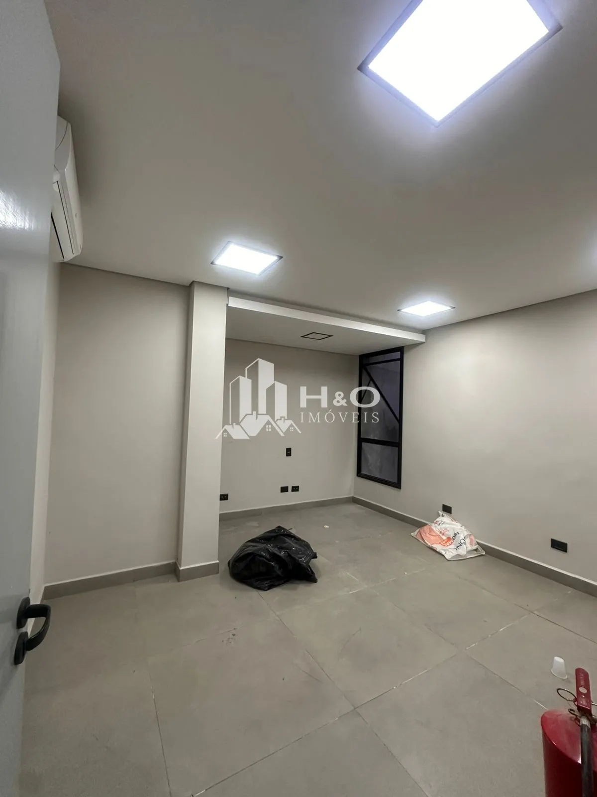 Imagem Sala/Prédio Comercial 120m² para locação na Penha de França