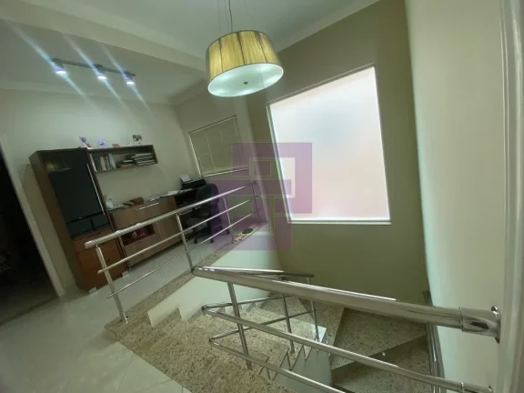 Imagem Casa Impecável, pronta para morar!