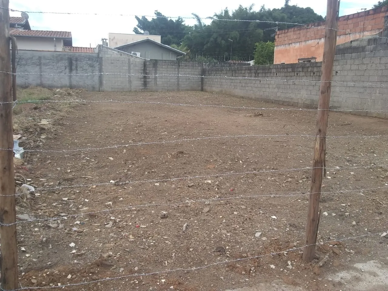 Imagem Terreno à venda 254M², Vitória Vale II, Pindamonhangaba - SP