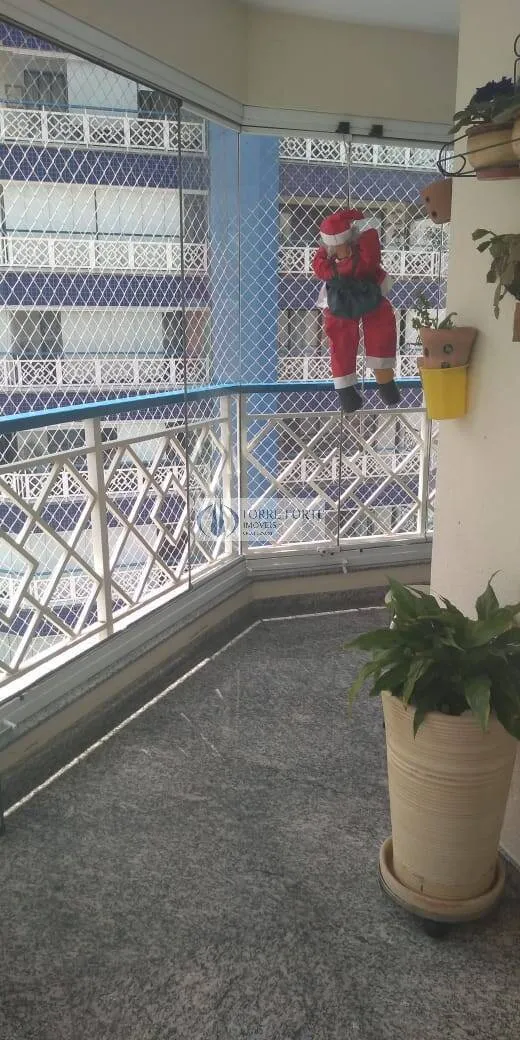 Imagem Apartamento com 3 suítes e 3 vagas na Vila Gomes Cardim