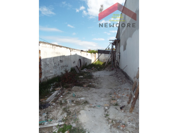 Terreno à Venda, 150 m² em Areal - Pelotas