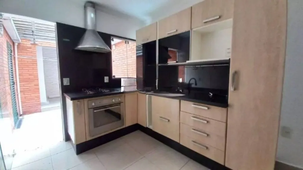 Imagem Casa em condomínio no Demarchi, São Bernardo do Campo-SP, com 3 quartos, 1 suíte