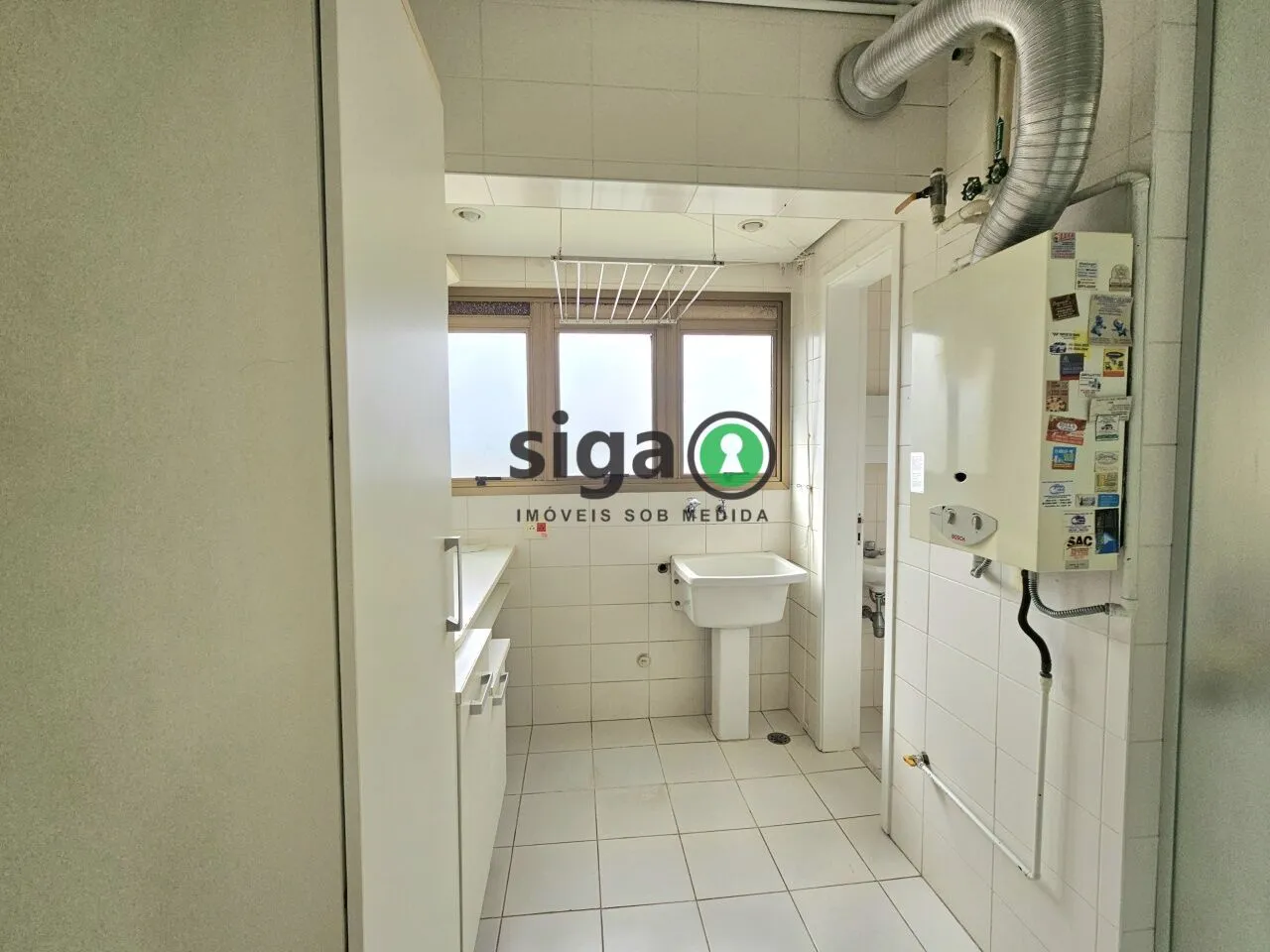 Imagem Apartamento 147 metros 3 suítes 3 vagas e depósito com localização estratégica no Campo Belo