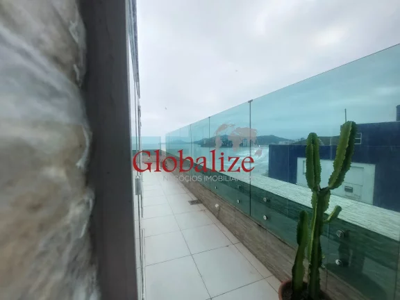 Imagem APARTAMENTO 03 DORMITÓRIOS, SENDO 01 SUÍTE, ALUGUEL, PACOTE R$6.000,00, PÉ NA AREIA, LINDO E ESPAÇOSO COM MÓVEIS PLANEJADOS