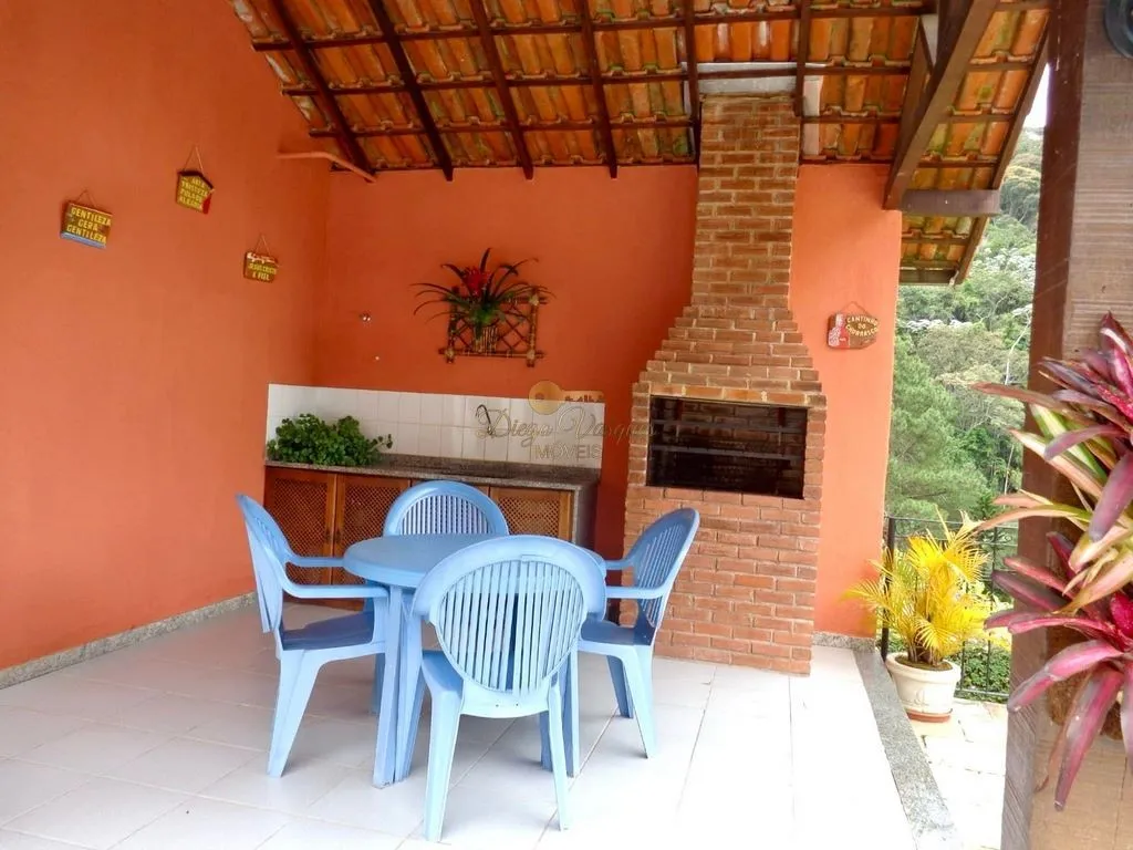 Imagem Casa em Condomínio para Venda em Teresópolis / RJ no bairro Albuquerque