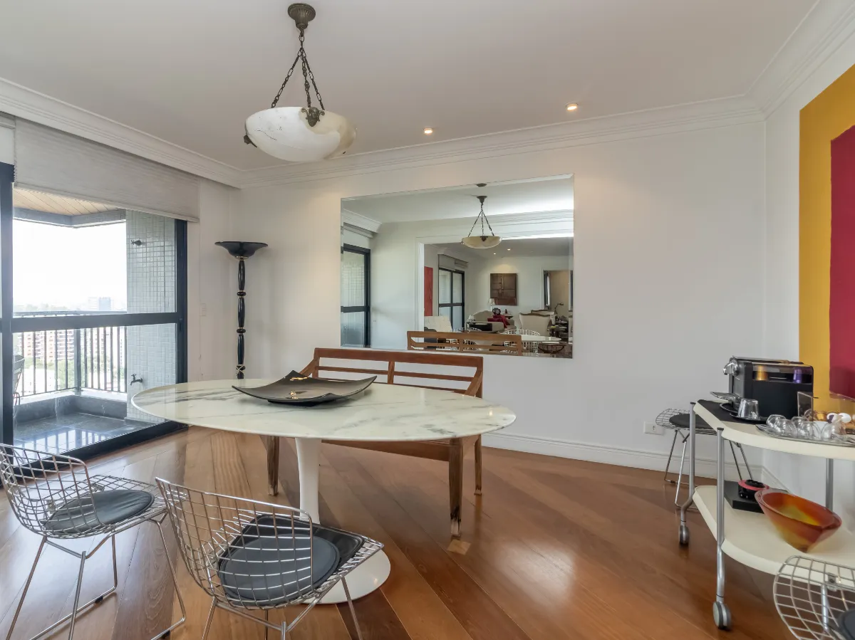 Imagem Apartamento para venda em Vila Andrade com 4 quartos, sendo 4 suítes, 300m2