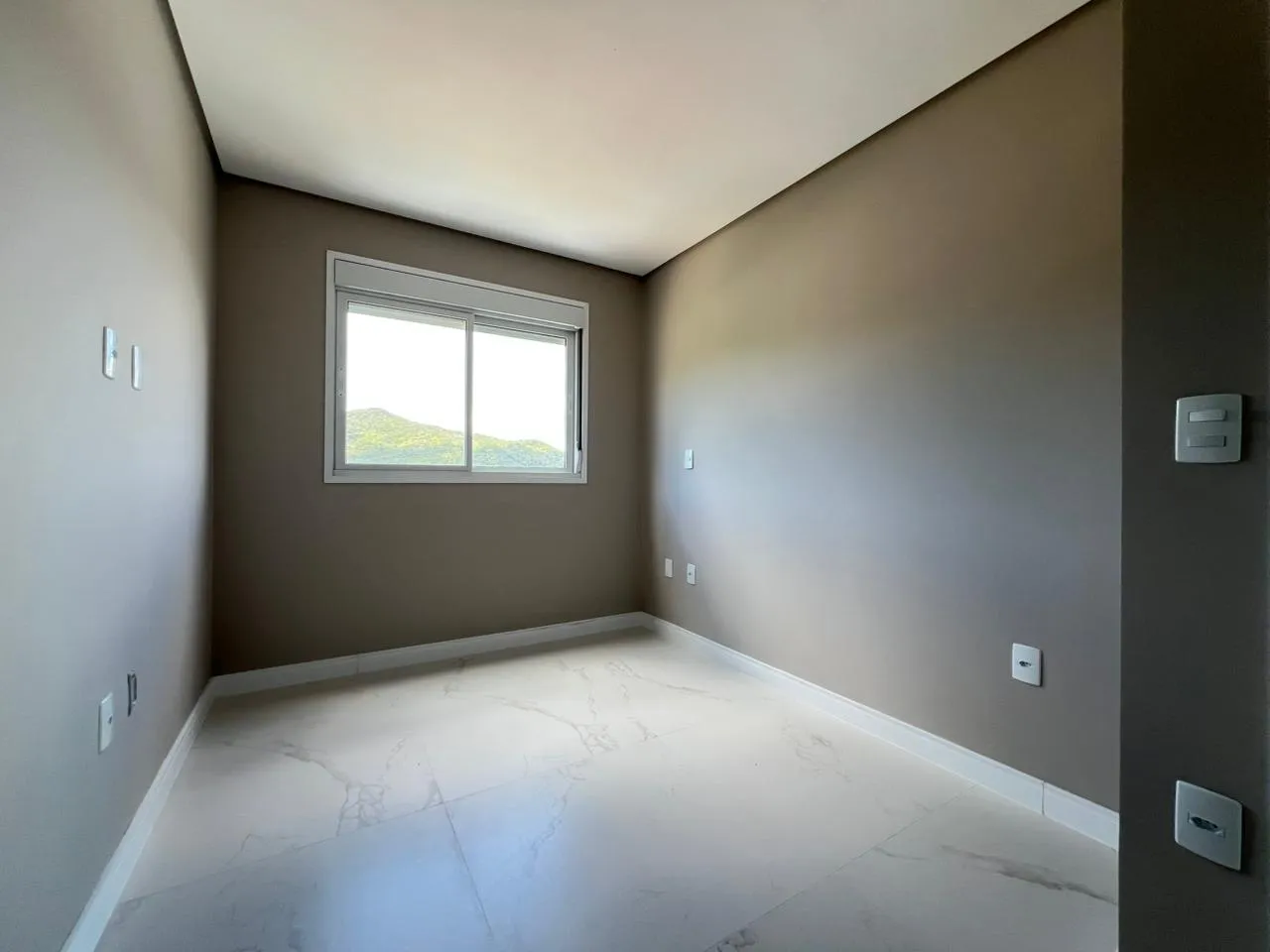 Imagem Apartamento com vista para o mar à venda com 80.52m2 por R$ 1.075.000,00