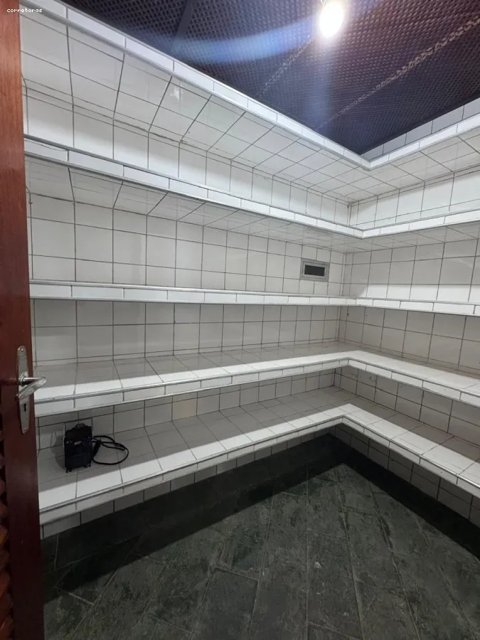 Imagem Sobrado em Condomínio para Venda em São Sebastião, Guaeca, 3 dormitórios, 3 suítes, 4 banheiros, 2 vagas