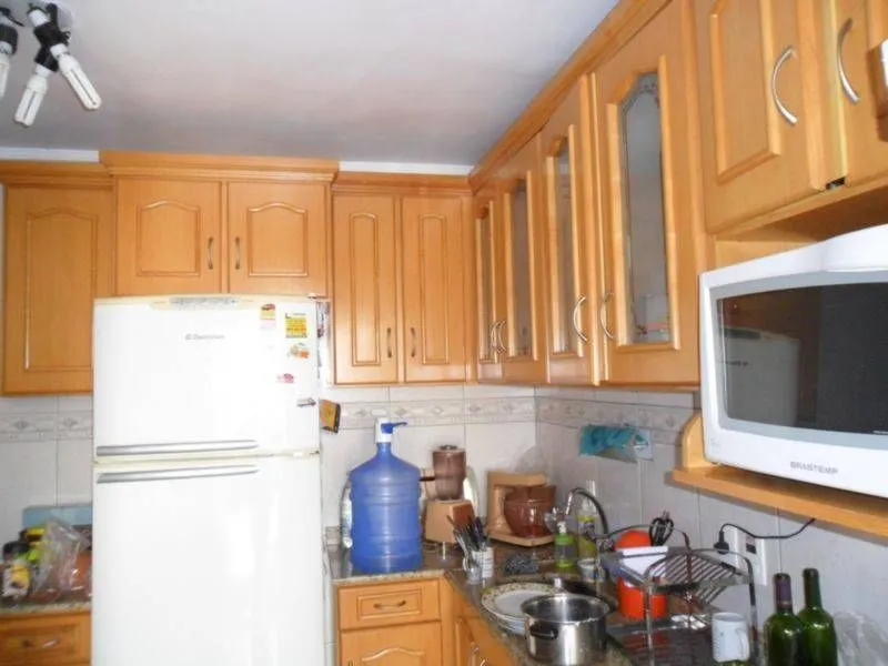 Imagem Casa para Venda - 348m², 3 dormitórios, sendo 1 suites, 2 vagas - Medianeira