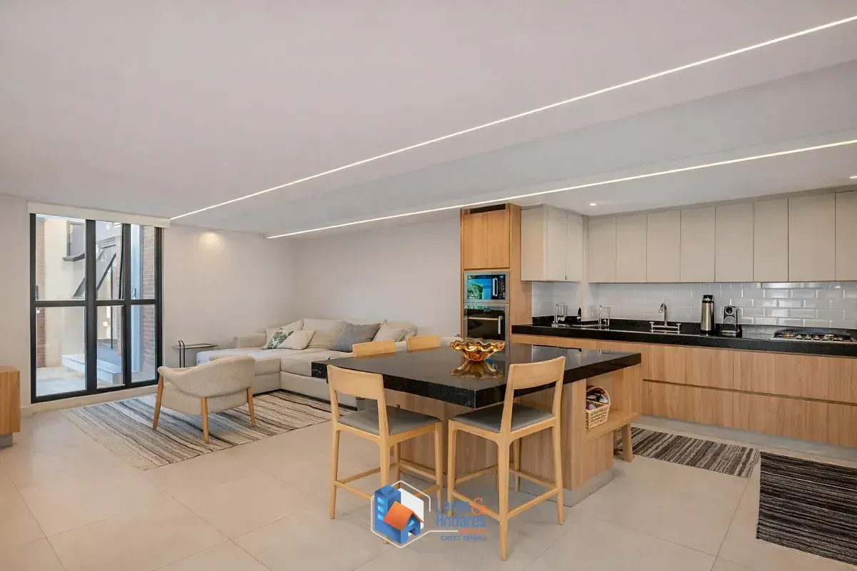 Imagem Casa no condomínio Casa Cube para venda com 2 quartos, sendo 1 suíte, 170m²