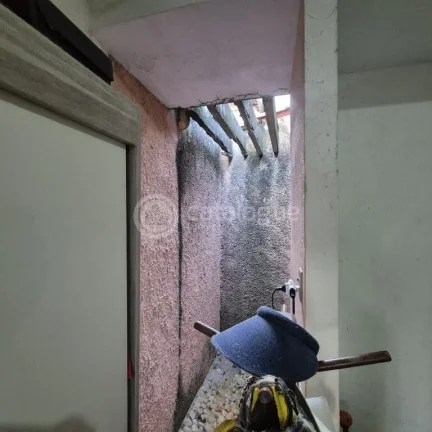 Imagem Venda de uma casa em Alagamra17 x 30 com 4 suítes, sala para 3 ambts, escritório, Dce, 1 Flat, Vagas de garagem
