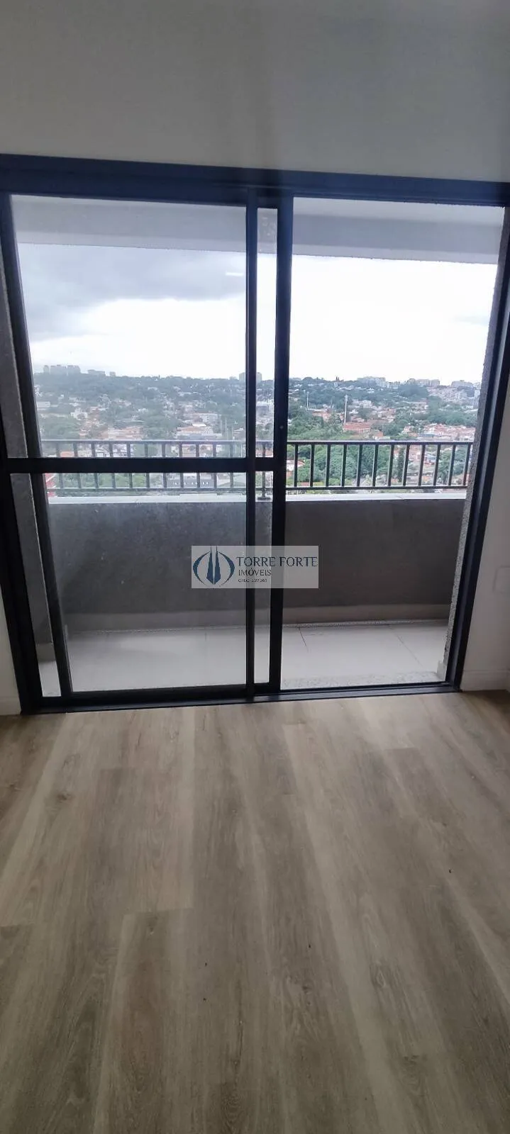 Imagem Apartamento 31 m² 1 dorm. a 450 m do Metrô Butantã pronto para ser decorado