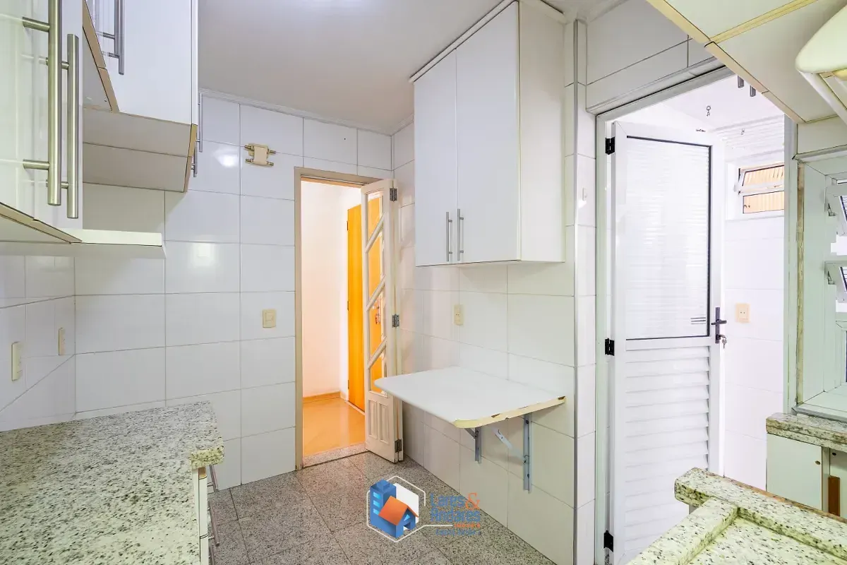 Imagem Apartamento para venda em Pinheiros com 3 quartos, sendo 1 suíte, 90m²