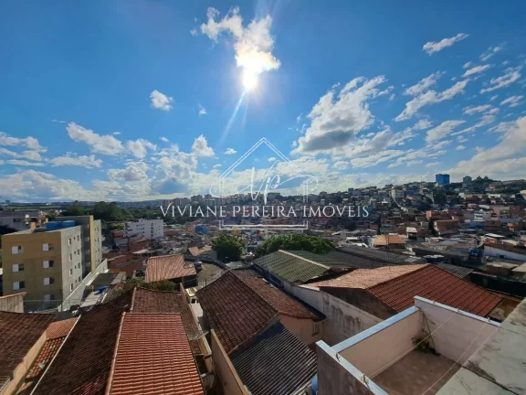 Imagem Casa para venda ou locação em Osasco-SP, bairro Veloso: 3 quartos, 2 suítes, 4 banheiros, 2 vagas, 235m². Confira!