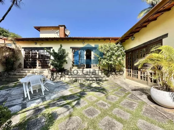 Imagem Casa Térrea e Rústica á venda no Condomínio Vila Velha