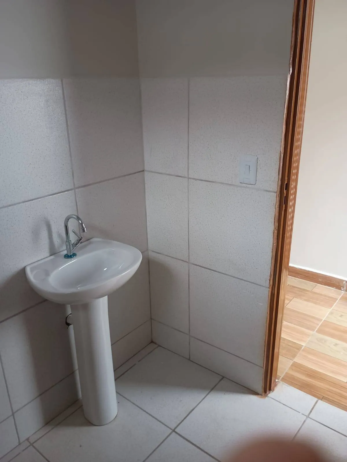 Imagem Casa de um quarto no barro lixeira