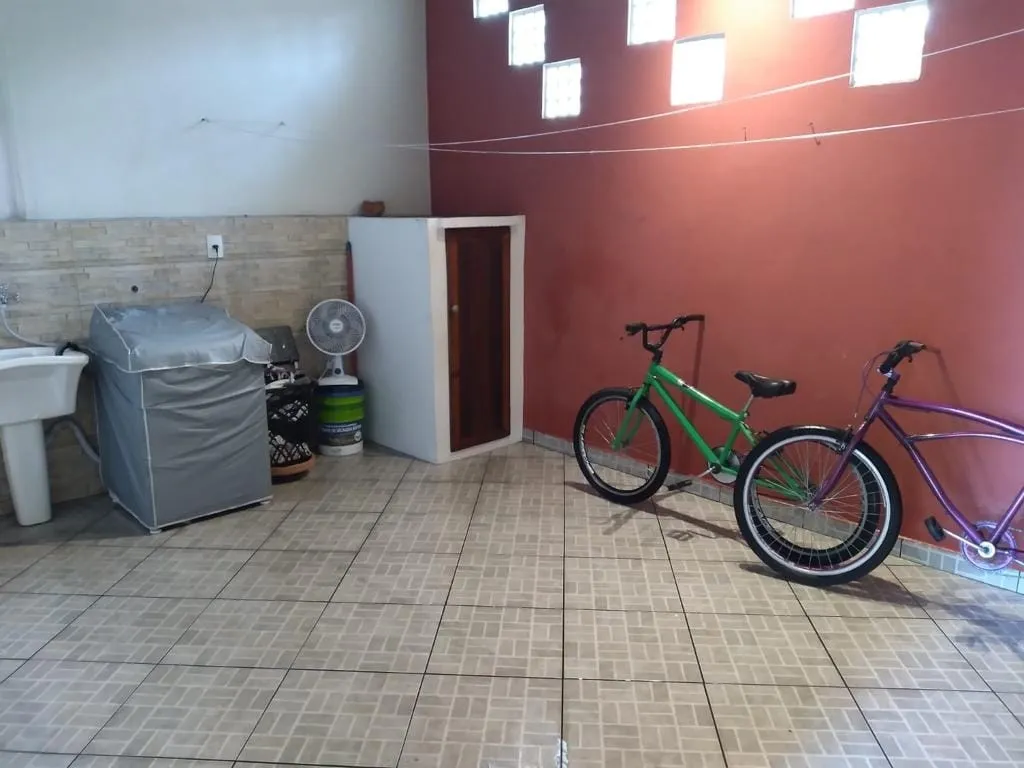 Imagem Casa à venda 2 Quartos, 1 Suite, 2 Vagas, Vila Areao, Taubaté - SP