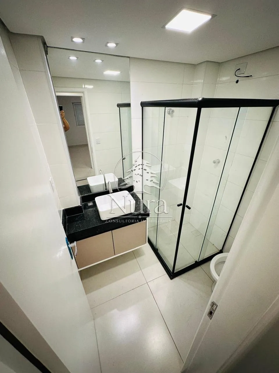 Imagem Apartamento de 2 quartos, 63m² no bairro Ponta da Praia, em Santos