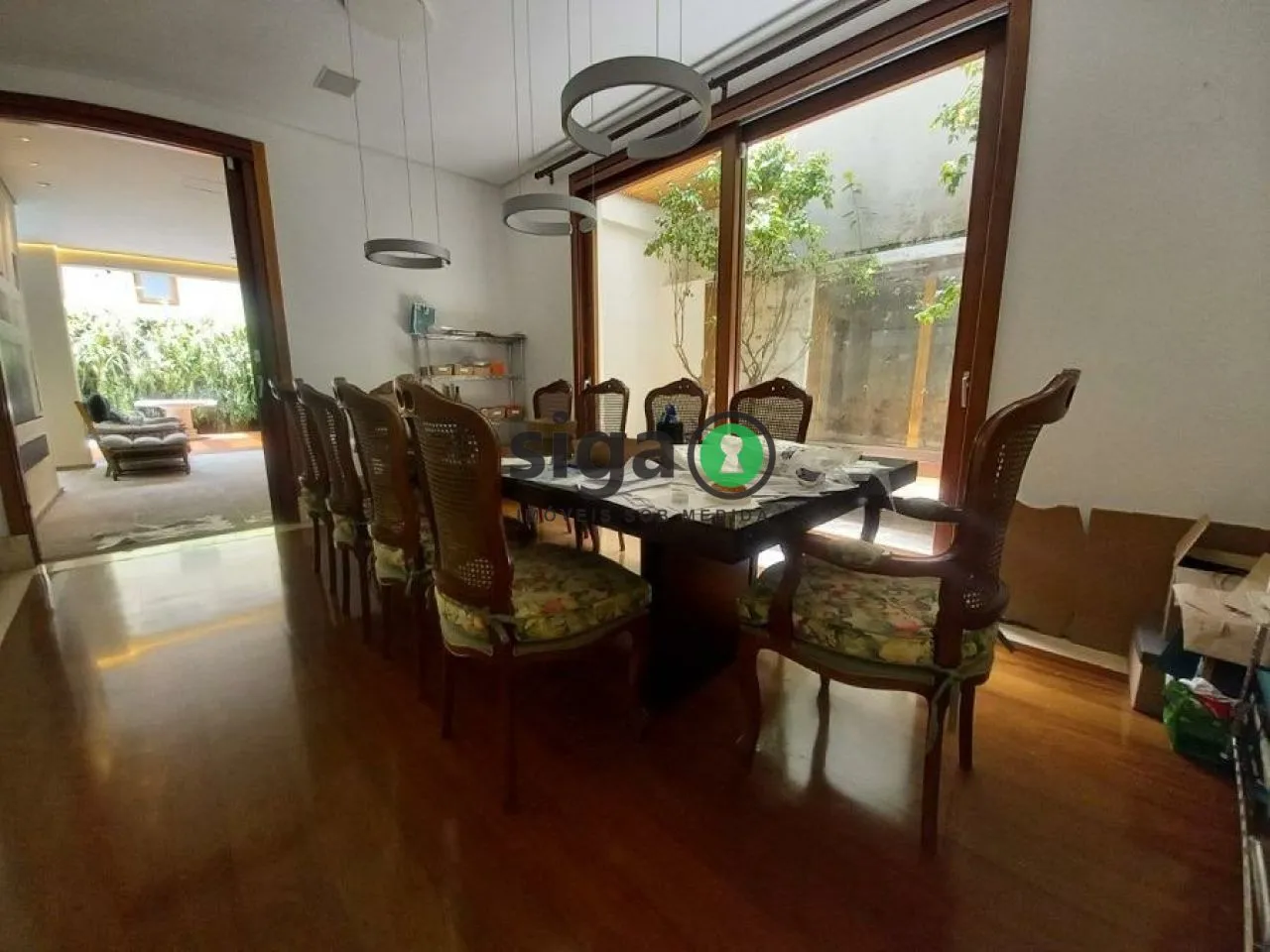Imagem Casa em Condomínio a venda na Cidade Jardim com 4 quartos