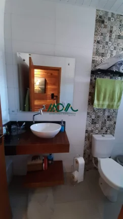 Imagem Casa com Piscina em Itapoá