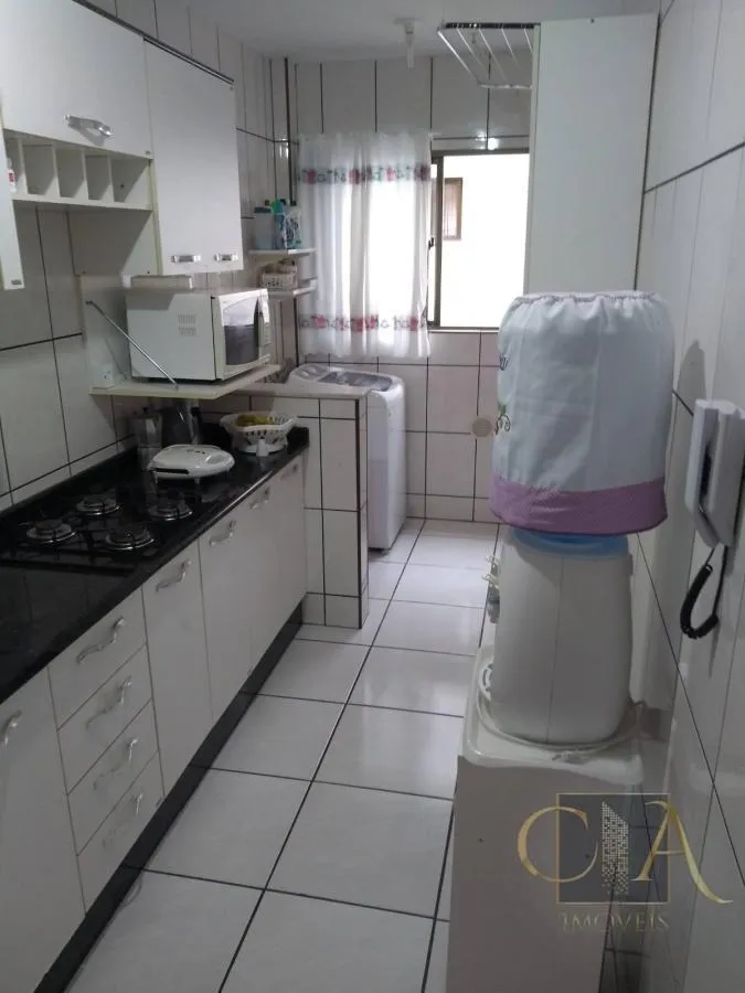 Imagem Apartamento para Temporada em Itapema, Meia Praia, 2 dormitórios, 1 suíte, 2 banheiros, 1 vaga